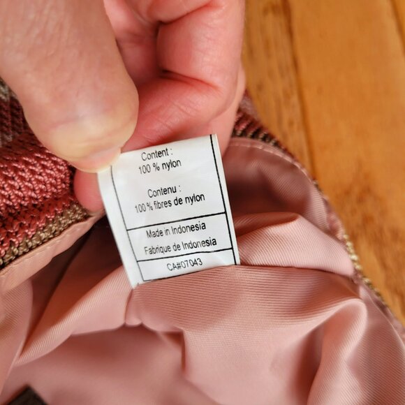 The Sak Knit Handbag Tote Faux Wood Ring Handles Cottage Beach Purse - Picture 6 of 11